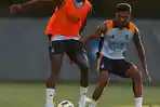 Vincius-dan-Rodrygo-latihan.jpg