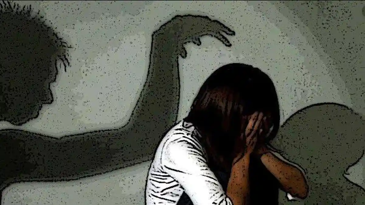 Nekat Panjat Dinding, Kakak Tega Memerkosa Adik Sendiri Mengaku Tergiur Kemolekan Tubuhnya