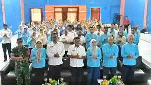 Bupati-Sumedang-Dony-Ahmad-Munir-bersama-Gerakan-Edukasi-Bersama-Gema-Komunitas.jpg