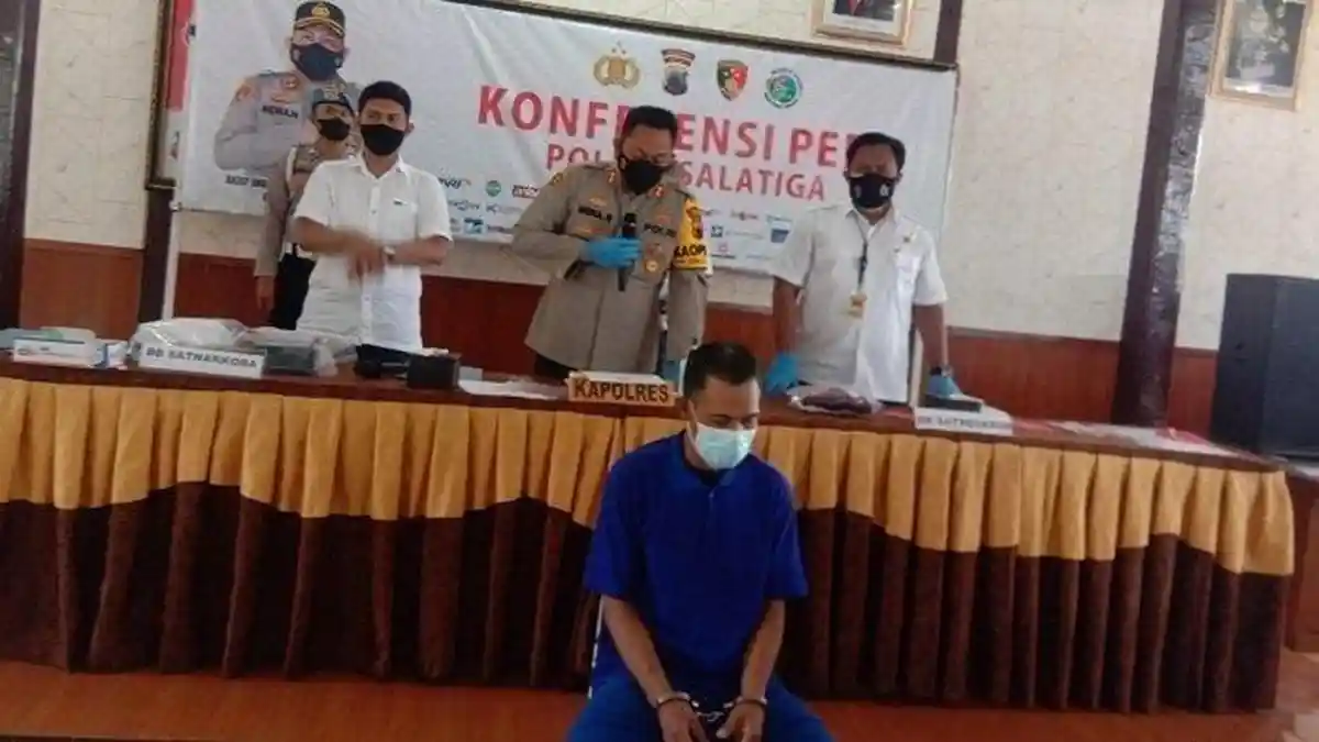 Ayah Bejat Nodai Putri Kandungannya Sejak 2009, Gunakan Plastik Es Lilin Pengganti Kondom