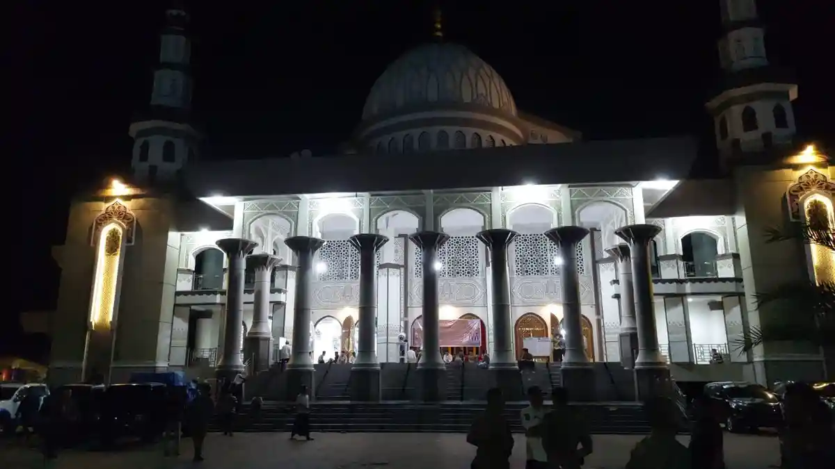 Malam Ini Aceh Singkil Diselimuti Awan, Cuaca Terasa Gerah