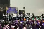 Ratusan-jemaah-haji-asal-Depok-diberangkatkan-dari-UIII-Cimanggis.jpg