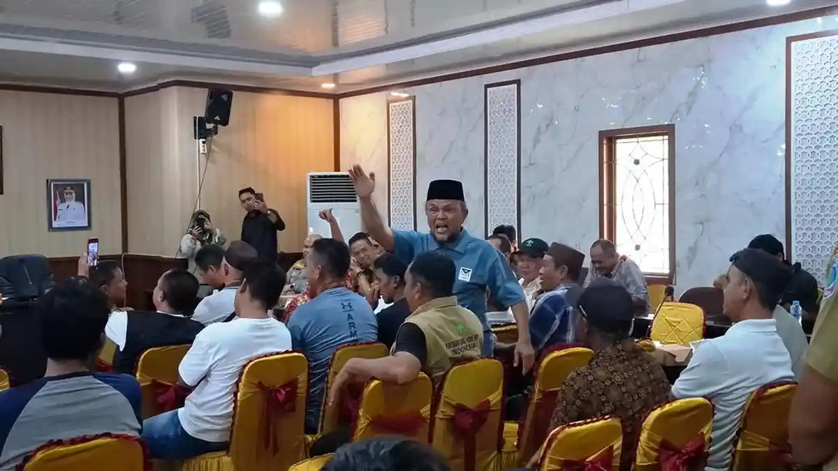 Petani Sawit di Bangka Belitung Tolak Pemasangan Plang oleh Satgas PKH 