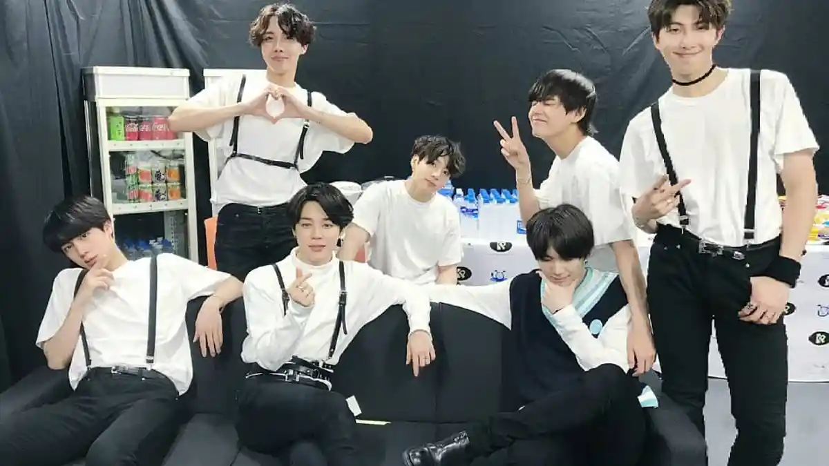 Member BTS Bocorkan Tipe Gadis Idealnya, Jadi Ingin Cepet Olahraga Sama ke Dapur Deh