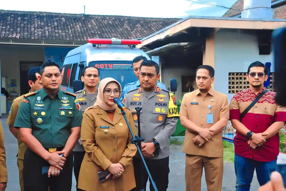 Pemkab Lumajang Tanggung Biaya Pengobatan Korban Luka-Luka Kecelakaan Maut KA Probowangi vs Elf