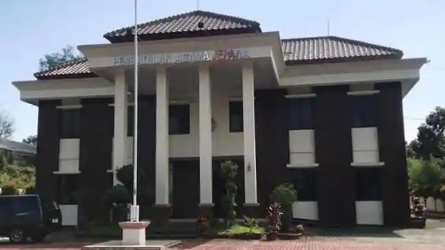 Viral-TikTok-Alasan-Dibalik-Aksi-Wanita-Ngamuk-di-PA-yang-Protes-Gugatan-Cerai-Dicabut-Suami.jpg