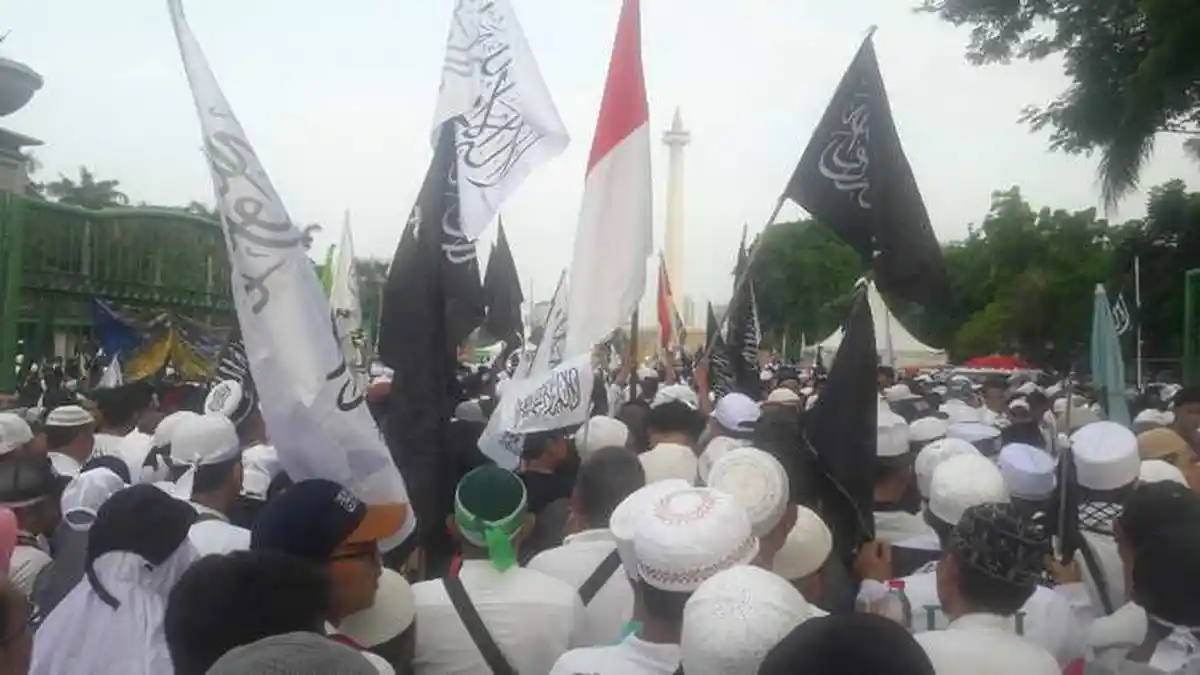 Jalan Kaki dari Stasiun Gondangdia ke Monas Butuh Waktu 2 Jam