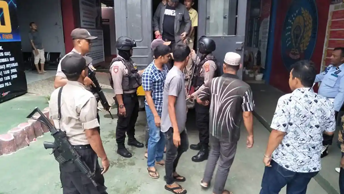 Ini 12 Napi Rutan Lhoksukon yang Dipindah ke Lapas Lhokseumawe, 3 yang Divonis Penjara Seumur Hidup