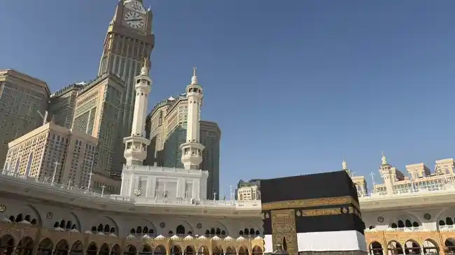4 Doa Agar Cepat Naik Haji Lengkap Bacaan Arab, Latin dan Artinya