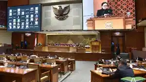 Suasana-Gedung-DPR-RI-Senanyan1.jpg