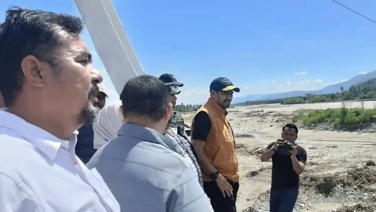 Mualem Minta Percepatan Rehabilitasi Jalan Nasional dan Jembatan Pascabanjir