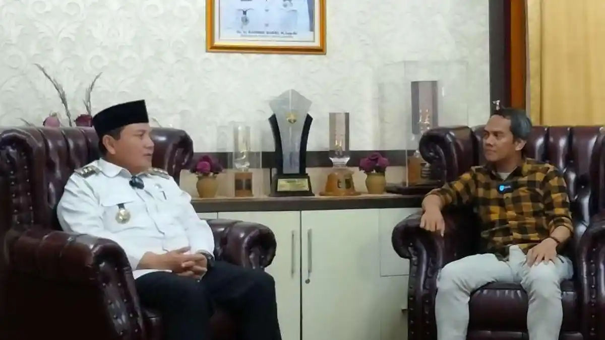 Banyak Perubahan dalam 15 Bulan, Podcast Bareng Pj Bupati Sarolangun, Bachril Bakri 