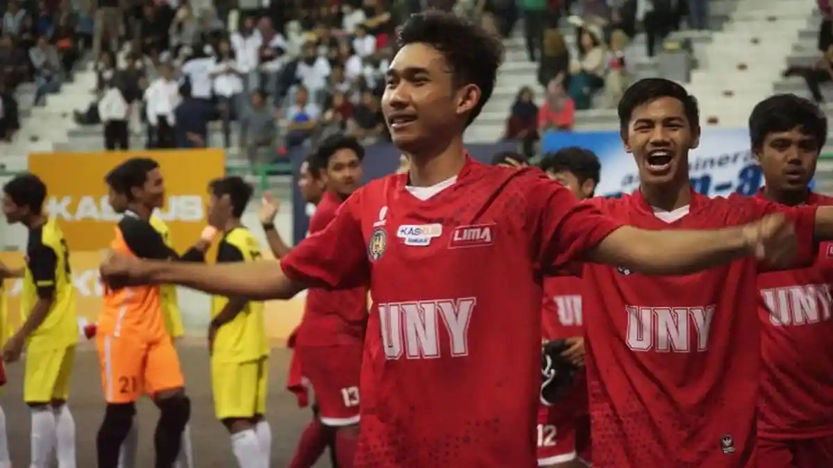UNY Kawinkan Gelar Juara LIMA Futsal Kaskus Central Java and Yogyakarta Conference 2017