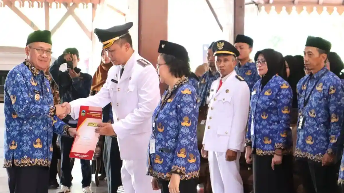 Bupati Banyumas Sadewo Lantik 85 Pejabat, Minta Bangun Komunikasi yang Baik