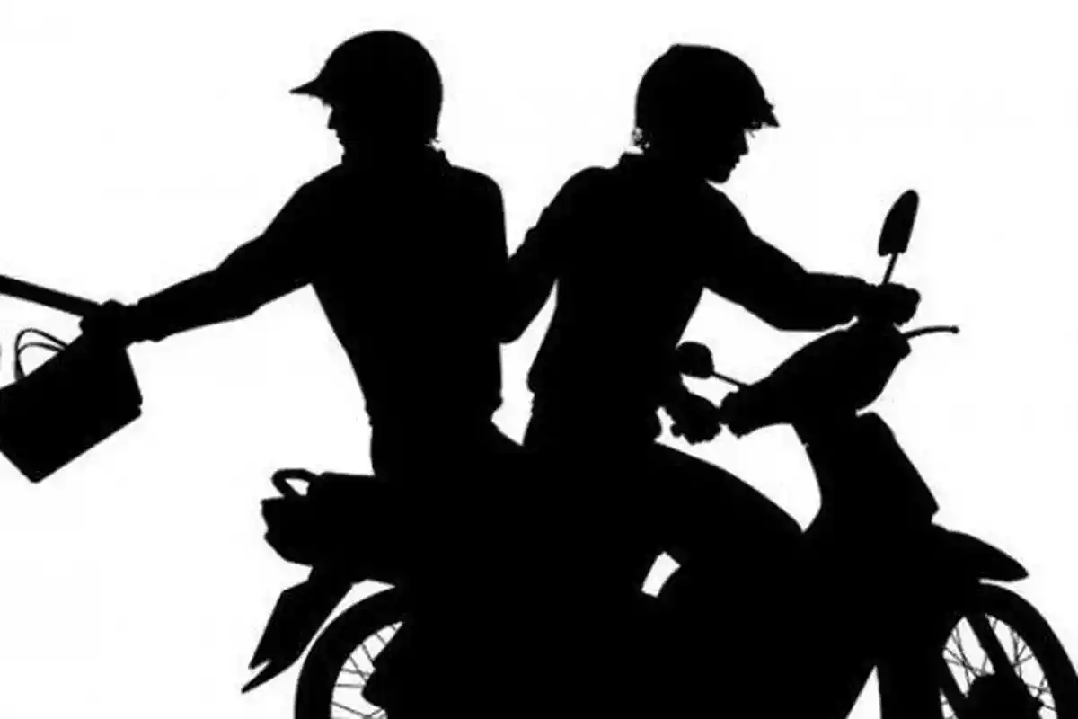 Begal Menghunus Sajam di Soekarno-Hatta Lumajang, Rampas Motor N-Max Milik Warga