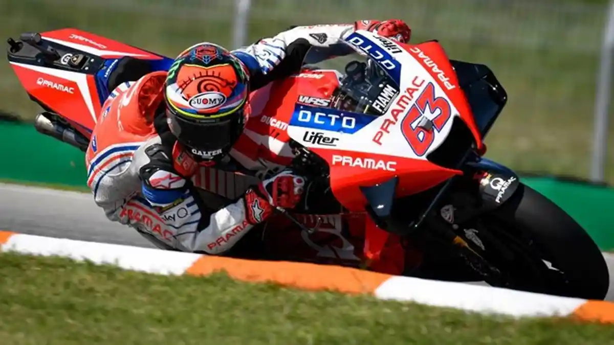 TERUNGKAP Gagal Naik Podium MotoGP Emilia Romagna, Benda Kecil Ini Penyebab Pecco Bagnaia Terjatuh