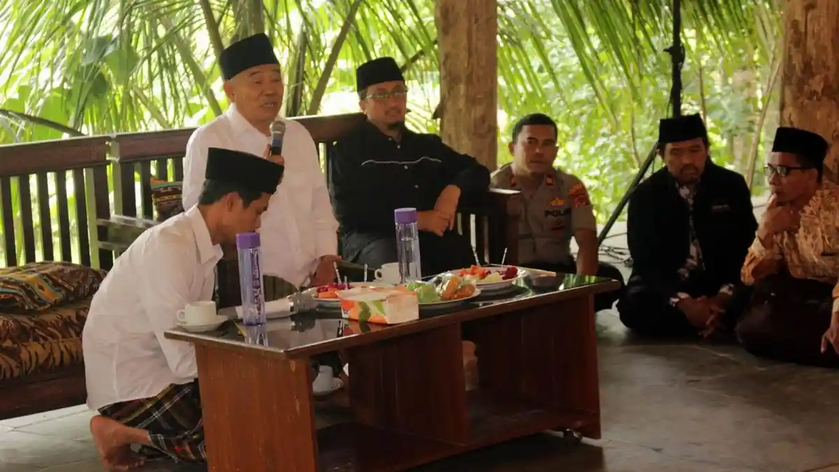 Mengenal Lebih Dekat Prof. Dr. KH Asep Saifuddin Chalim, MA, Sosok Kiai yang Visioner.