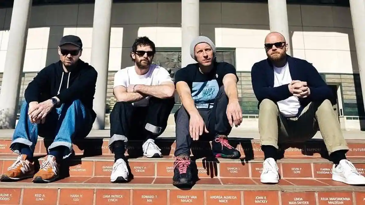 Profil 4 Personel Coldplay yang Siap Beraksi di GBK Tanggal 15 November ...
