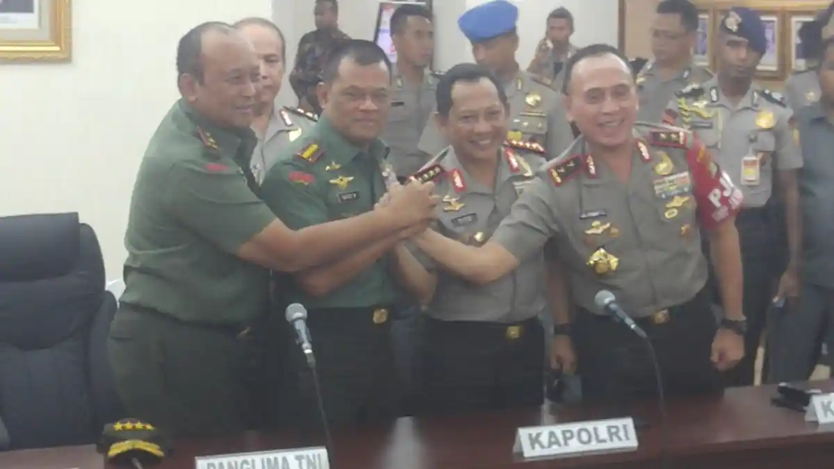 Kapolri dan Panglima TNI Sebut Aksi 112 Bermuatan Politik