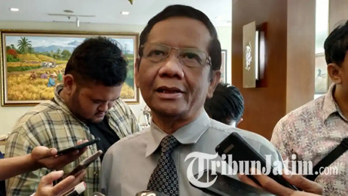 Tanggapi Kerusuhan di Papua, Mahfud MD: Kalau Tidak Selesai Semua akan Menyesal