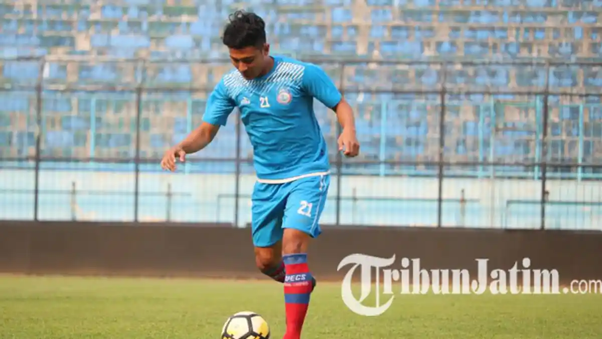 Bayar Kepercayaan Pelatih, Pemain Muda Arema FC ini Siap Bermain Maksimal Hadapi Persija Jakarta