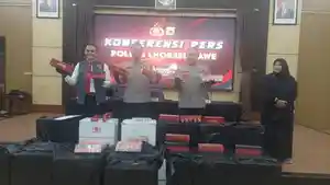 VIDEO - Polres Lhokseumawe Sita 21 Duz Rokok Ilegal, Dua Tersangka ...