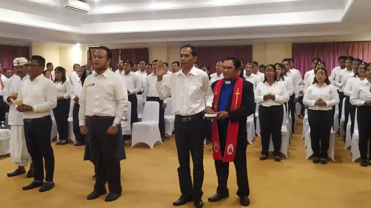 Era Teknologi Canggih Jadi Beban Berat, 51 PKD Jembrana Dilantik dan Diambil Sumpah