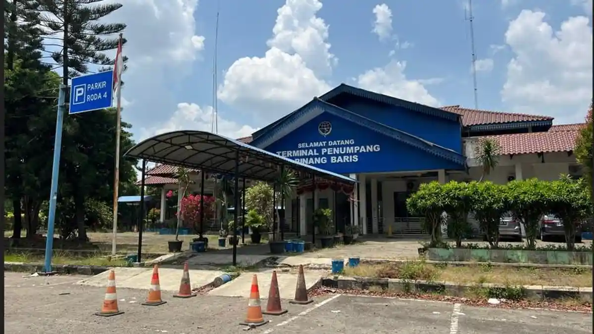 Penumpang Terminal Pinang Baris Turun Drastis hingga 39 Persen di Arus Mudik Lebaran 2026