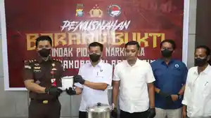pemusnahan-narkotika-polres-karimun-2942026.jpg