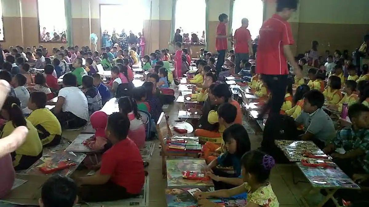 Faber Castell Ajak Ratusan Anak Lomba Mewarnai