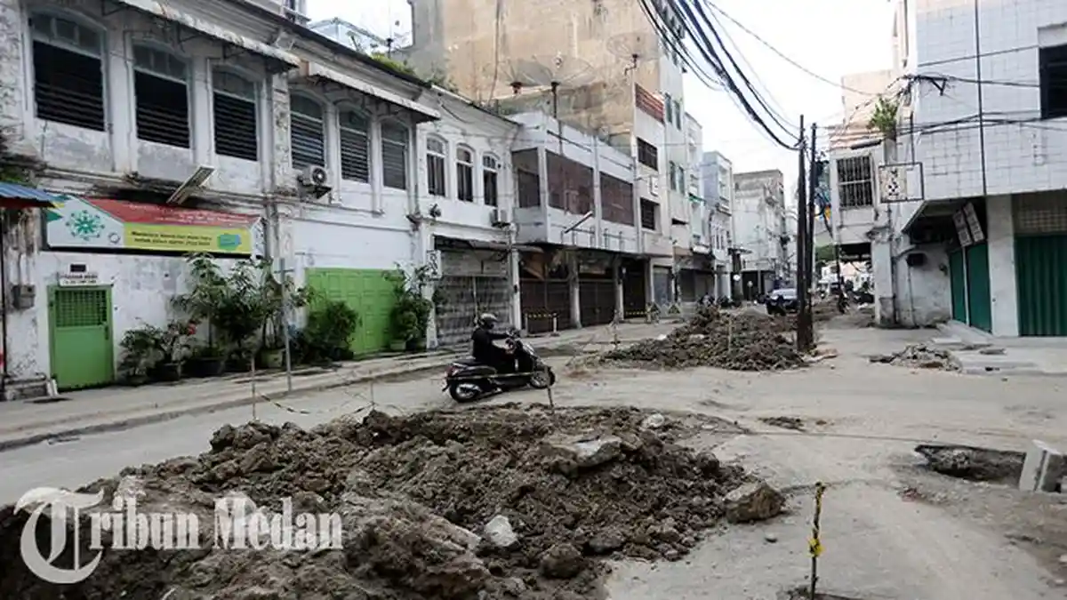Berita Foto: Pemko Medan Siap Ikuti Proses Hukum, Ahli Waris Gedung Warenhuis Gugat Rp 1 Triliun - 13072023_REVITALISASI-WARENHUIS_ABDAN-SYAKURO-6.jpg