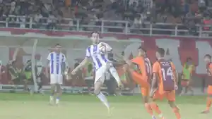 20260315_foto-borneo-fc-vs-persib-ok.jpg