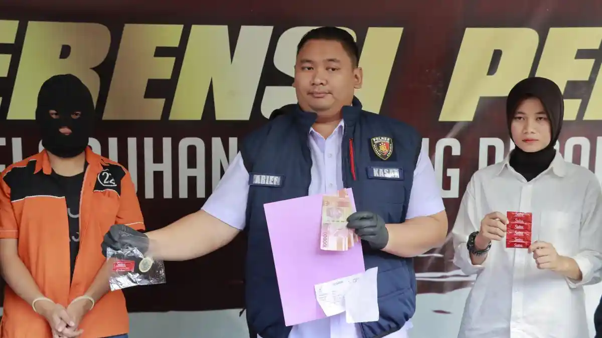 Pria Bekasi Rela Pacarnya Digoyang Pria Lain di Surabaya, Sehari Bisa Layani 4-5 Laki-laki