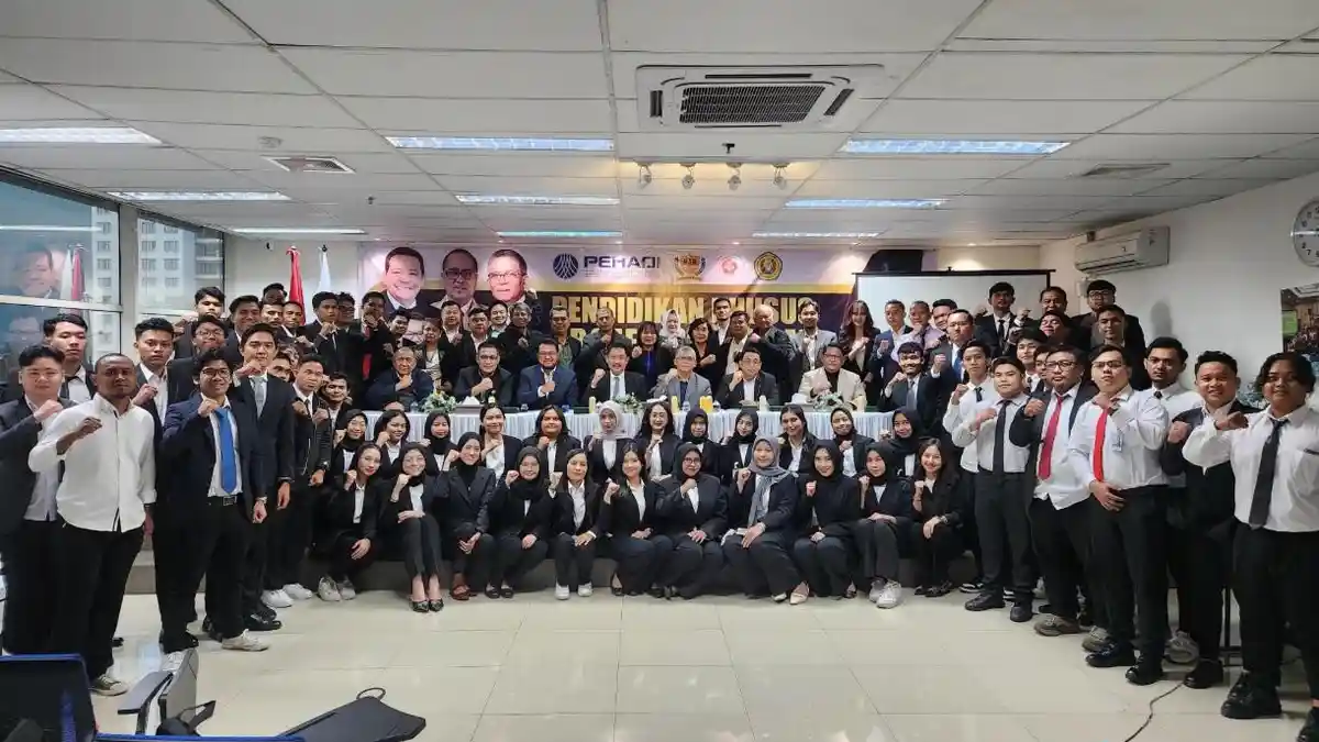 Otto Hasibuan Ingatkan Calon Advokat untuk Selalu Membela Rakyat, Kebenaran, dan Keadilan