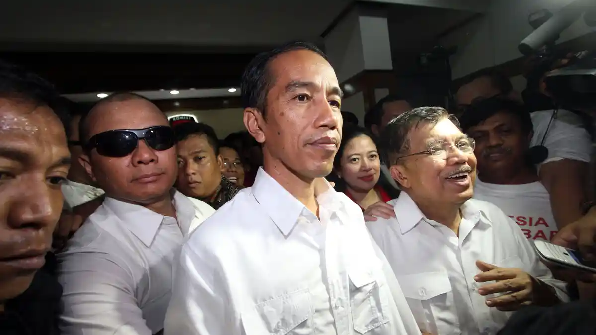 ‎Empat Bulan Kurang Pemerintahan Jokowi-JK, Publik Bisa Tagih Janji Kampanye 2014