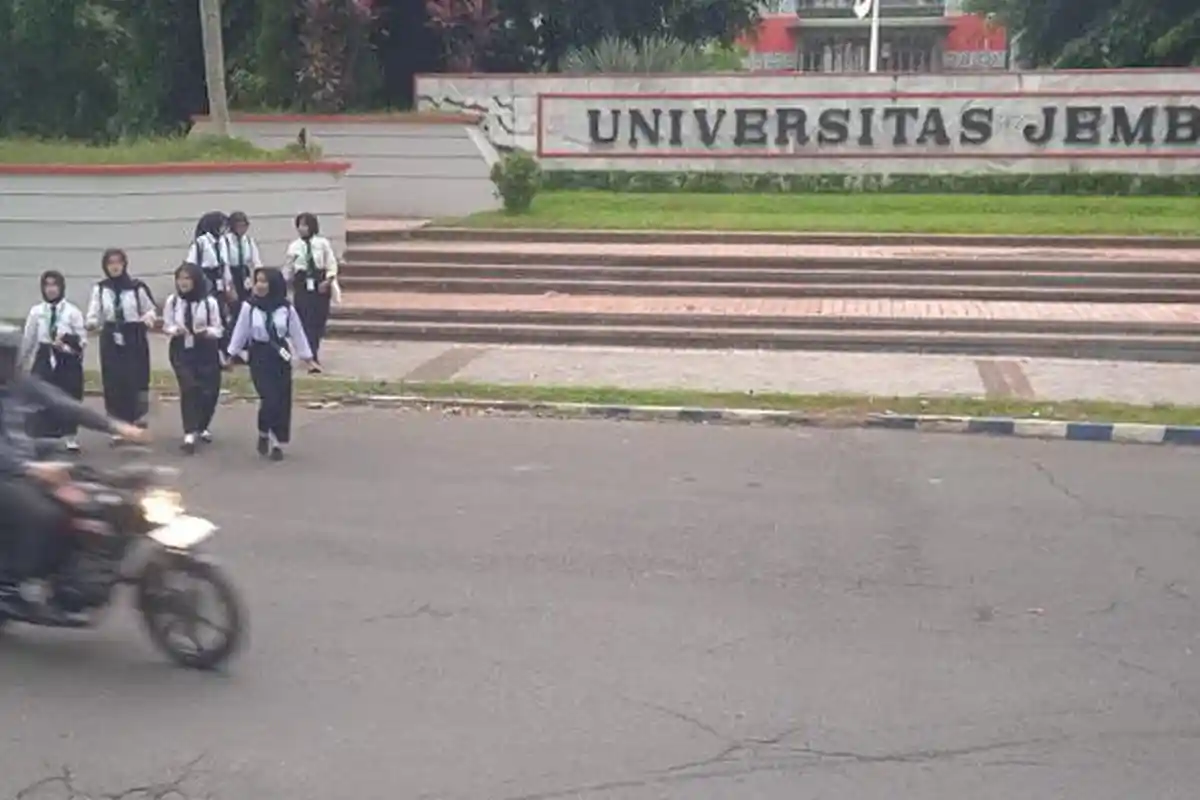 Dampak Pusat Data Nasional Diretas, Pendaftaran KIP-K di Universitas Jember Terganggu
