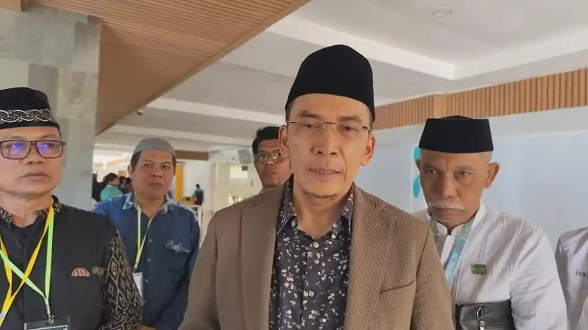 Tuan Guru Bajang Kenang Kedekatan Dirinya dengan Mantan Gubernur NTT FLR - Pos-kupang.com