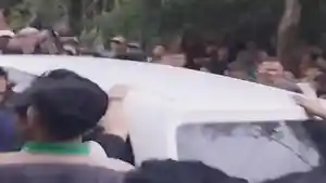 Video-polisi-di-Tulung-Selapan-dikeroyok-warga.jpg