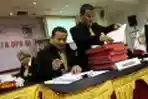 GERINDRA Serahkan berkas Daftar Caleg Sementara 