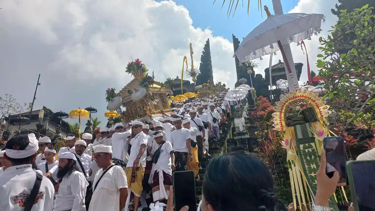 Desa Adat Besakih Mulai Persiapan IBTK, Rangkaian Upacara Hingga Tiga Pekan