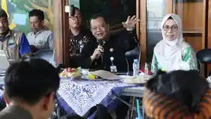 20260422_Wakil-Bupati-Brebes-Wurja-dialog-dengan-ESDM_1.jpg
