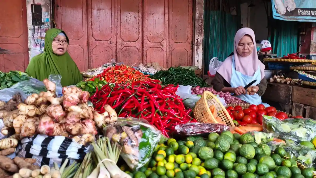 Pasokan dari Banjarnegara Bantu Turunkan Harga Cabai di Banyumas, Pedagang Pasar Wage Sumringah