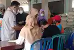 Bantuan Pangan Non Tunai di Purbalingga Disunat, Warga Dipaksa Beli Beras di Kantor Desa