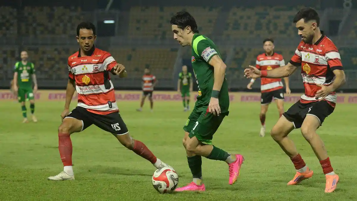 Kapten Persebaya Rivera Yakin Tim Bisa Putus Tren Buruk Saat Hadapi Malut United