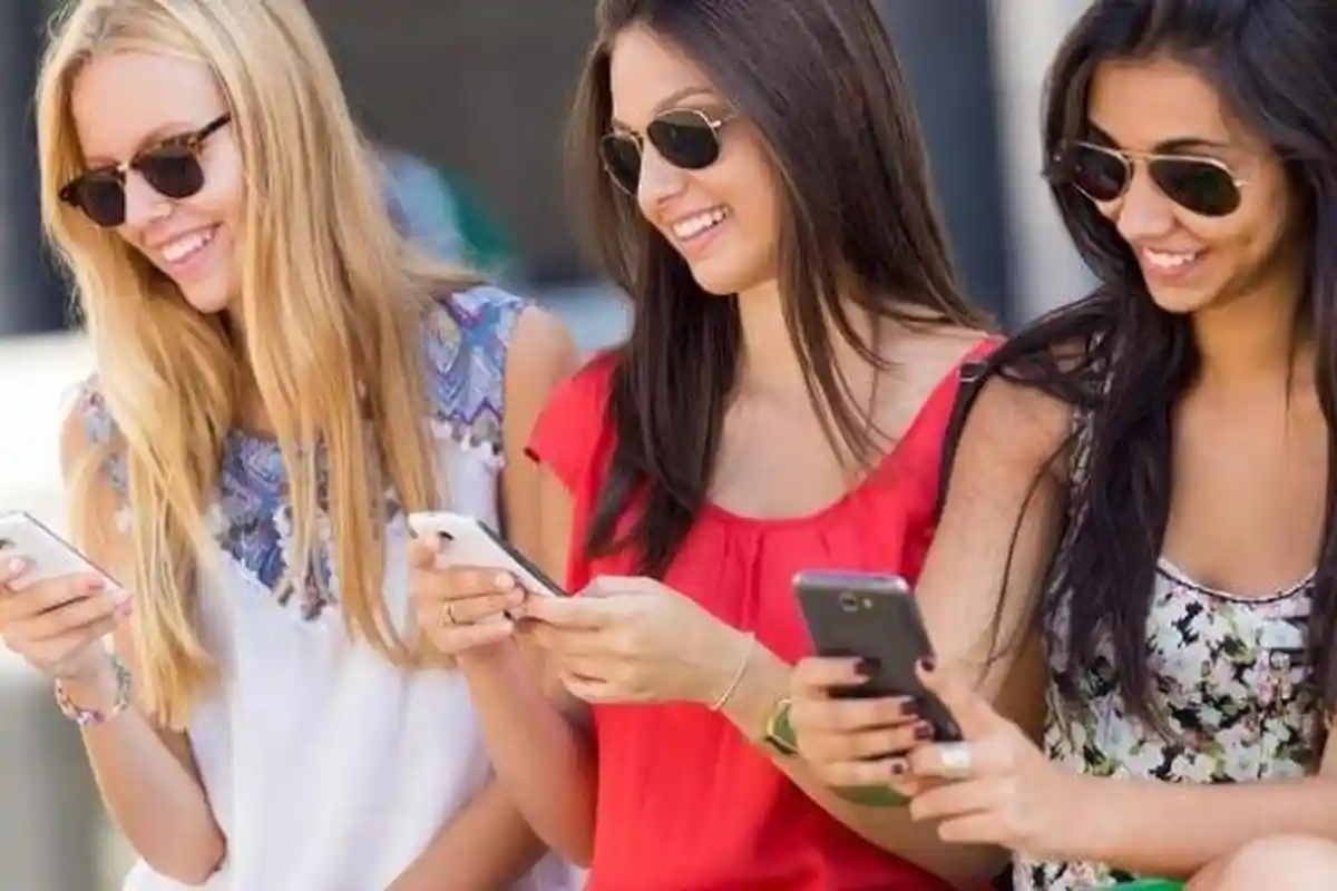 Sering Gunakan VPN Gratis untuk Mengakses Internet di HP Android? Kenali Risikonya