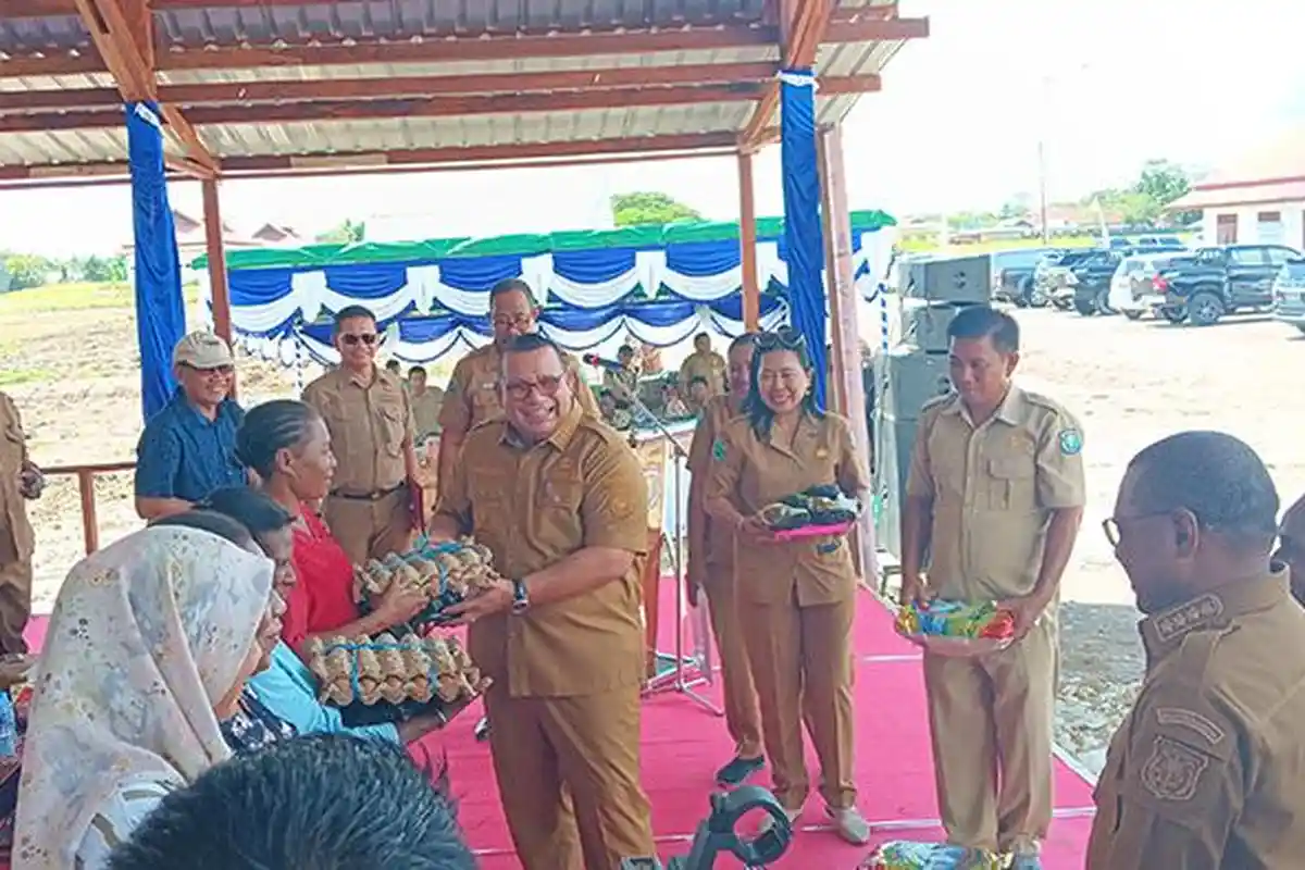 Pj Gubernur Muhammad Musa'ad Ingin Pasar Mariat Jadi Pusat Penyuplai Pangan di Papua Barat Daya