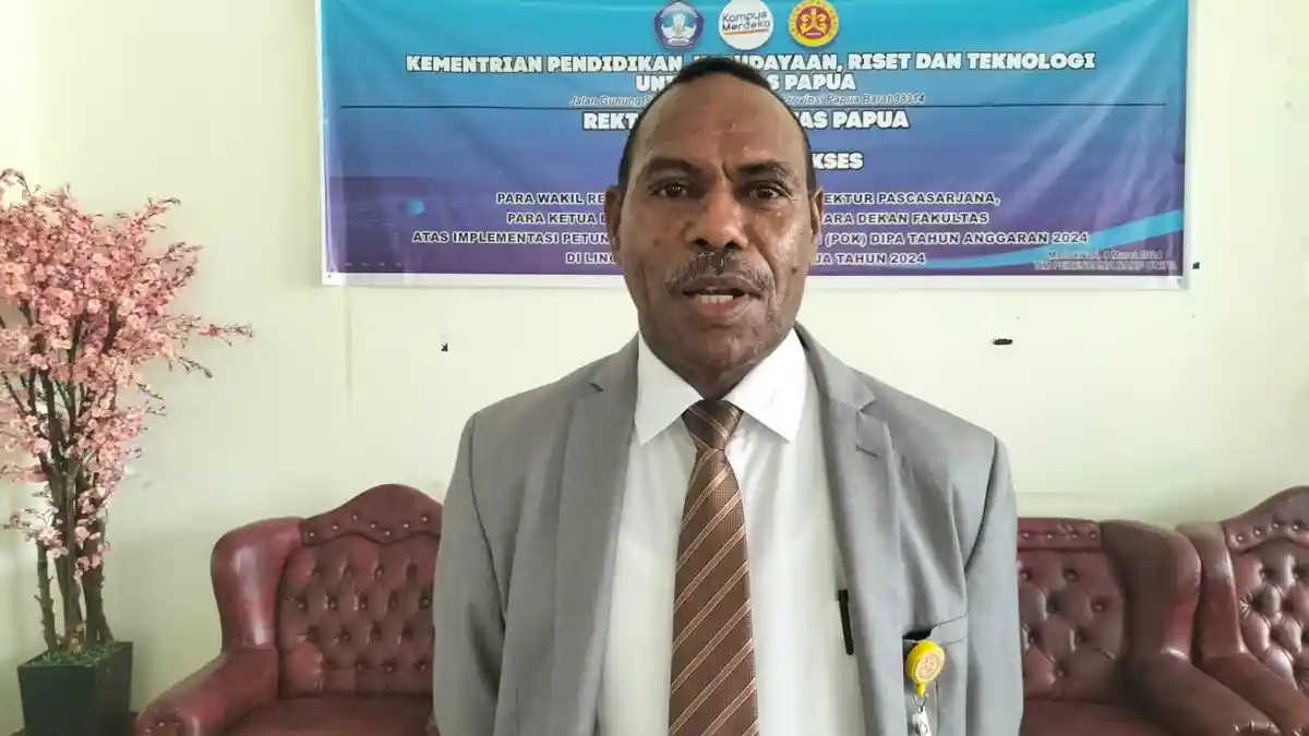 Profil Meky Sagrim, Petahana Calon Rektor UNIPA