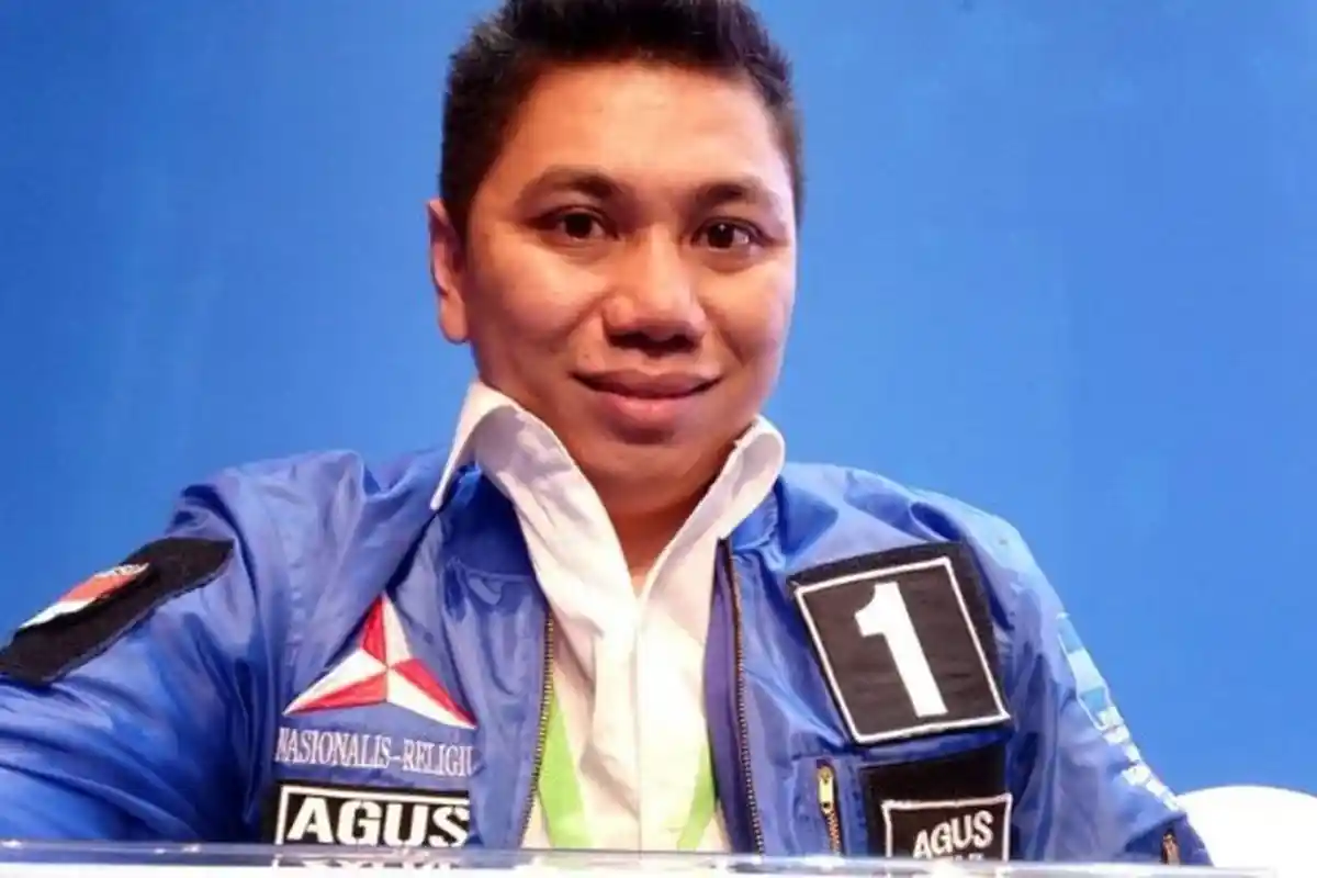 Ferdinand Tinggalkan Prabowo Karena Istri SBY, Jansen Sitindaon Karena Ulah Netizen, Akal-akalan?