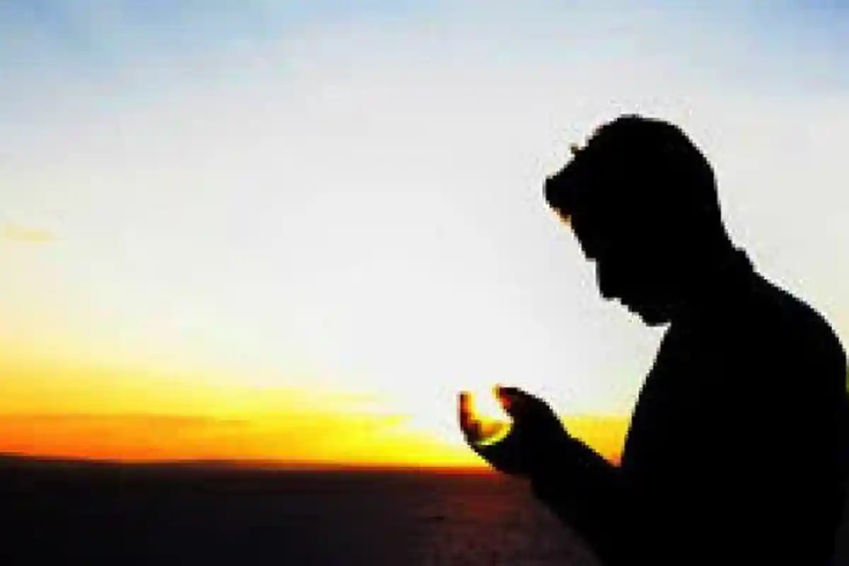 Bacaan Doa Sore Hari, Allah SWT Akan Melindungi dari Segala Hal Buruk