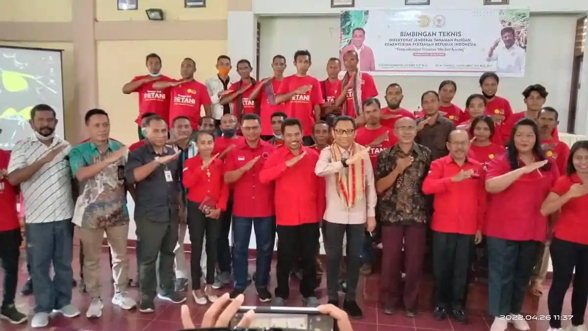 Yohanis Fransiskus Lema Buka Kegiatan Bimtek Tanaman Ubi dan Kacang di Kabupaten TTU